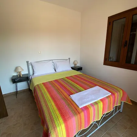 Kokkines Apartament